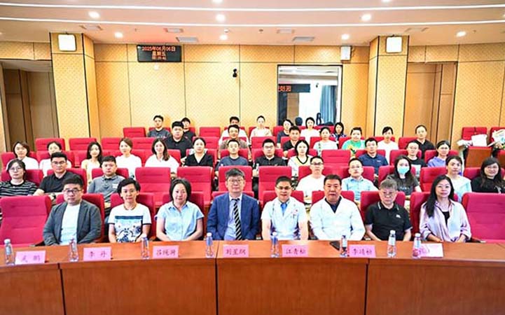 聚焦临床实际需求，王府井院区修复科举办可摘局部义齿规范化操作培训班