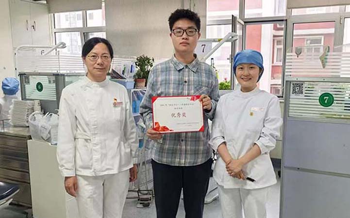 【牙套故事】用2年的坚持换来自信微笑